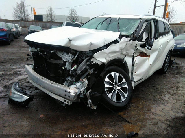 Toyota HIGHLANDER 2020 5TDGZRBH2LS512632 Image 2