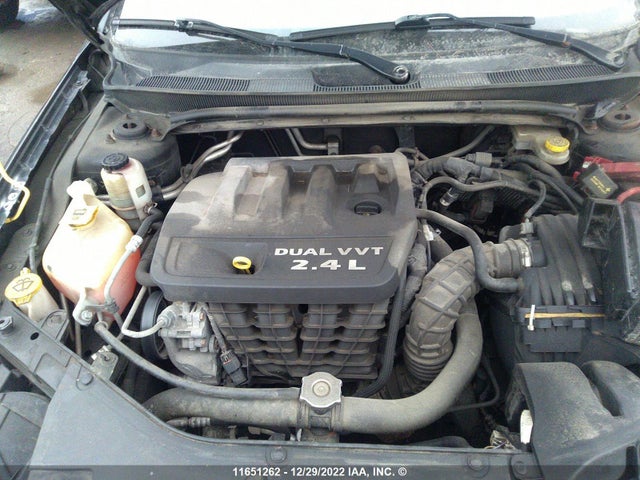 1C3CCBAB6DN654644 Chrysler 200 LX