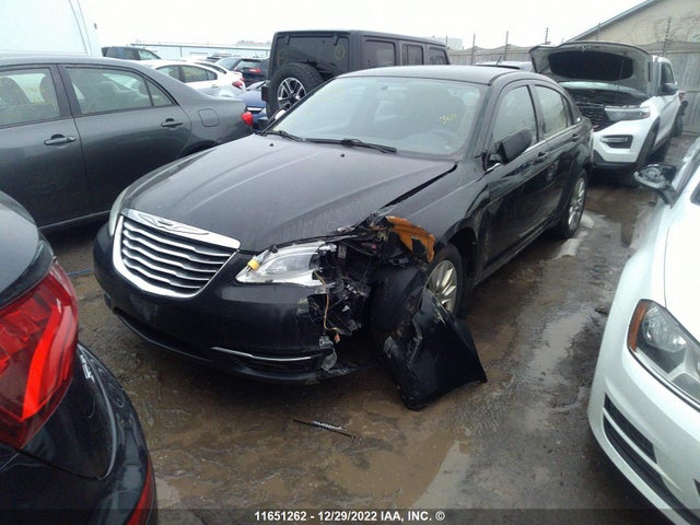 1C3CCBAB6DN654644 Chrysler 200 LX