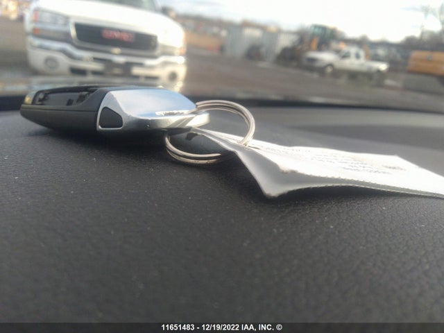 WAUENAF49HN011503 Audi A4 Premium Plus