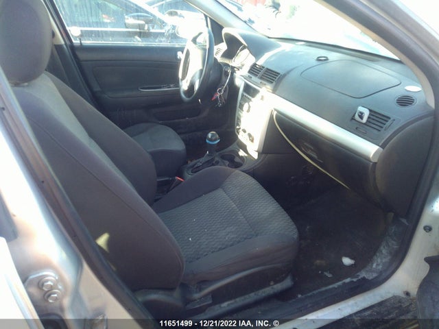Chevrolet Cobalt 2010 1G1AD5F51A7221424 Image 7