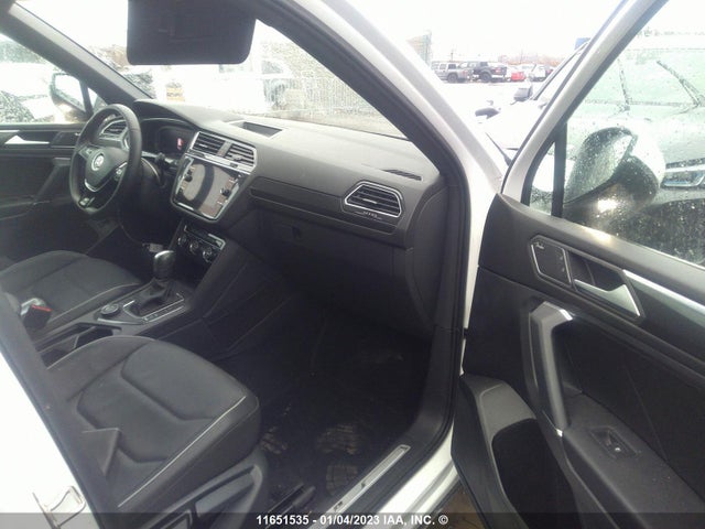 3VV4B7AX1LM141856 Volkswagen Tiguan Sel Premium R-line