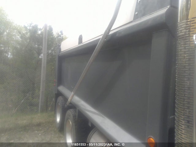 International Hv607 2022 1HTEKTAT3NH354410 Image 10