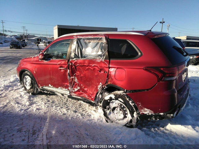 JA4AZ2A32GZ610996 Mitsubishi Outlander Es
