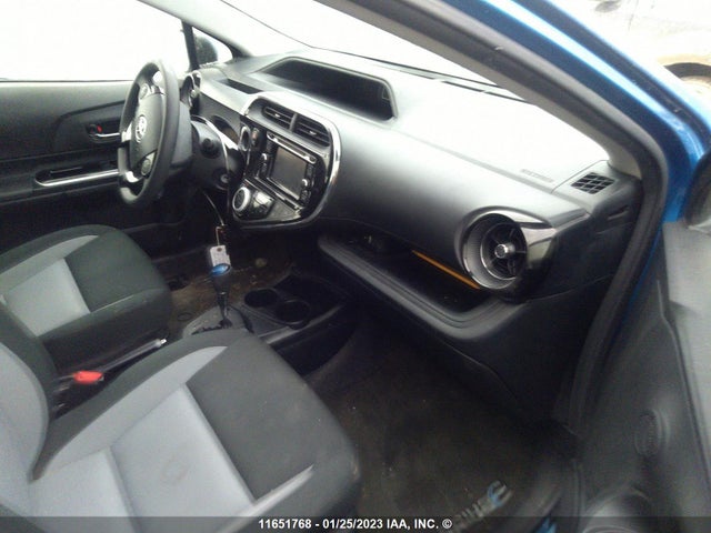 Toyota PRIUS C 2019 JTDKDTB37K1631881 Image 5