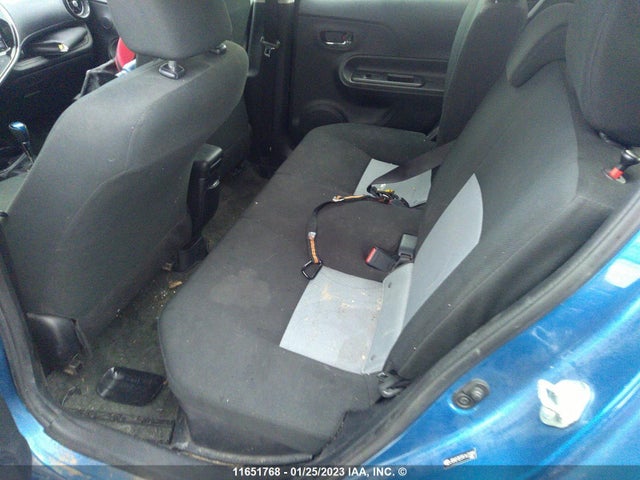 Toyota PRIUS C 2019 JTDKDTB37K1631881 Image 8