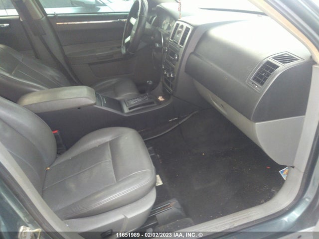 2C3AA53GX5H558050 Chrysler 300 Touring