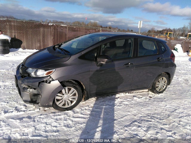 Honda Fit 2016 3HGGK5G52GM106045 Image 2