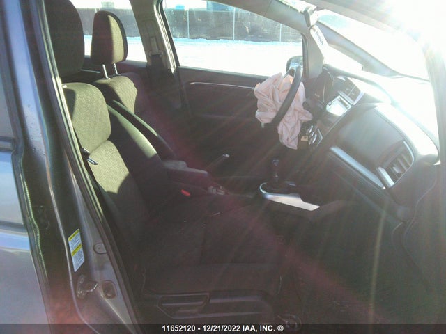 Honda Fit 2016 3HGGK5G52GM106045 Image 5