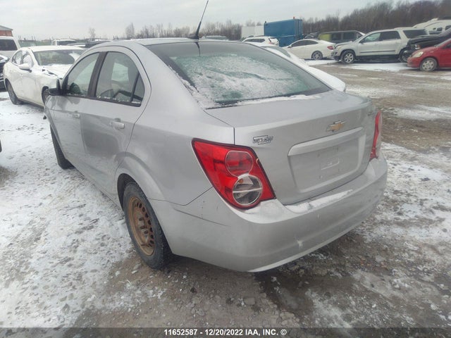 Chevrolet SONIC LS 2013 1G1JA5EH5D4141070 Image 3
