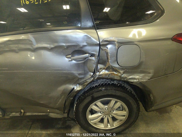 JA4AZ2A37LZ611376 Mitsubishi Outlander Es