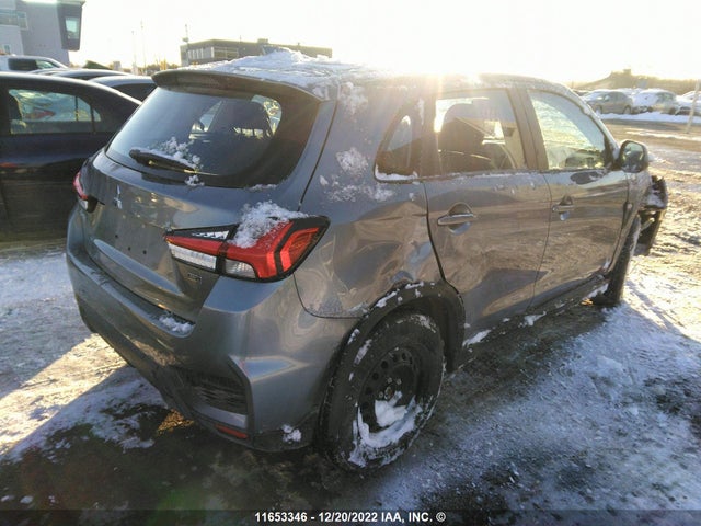 JA4AJUAU9NU601766 Mitsubishi RVR ES