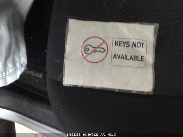 Toyota RAV4 LE 2021 2T3Z1RFV7MC152842 Image 3