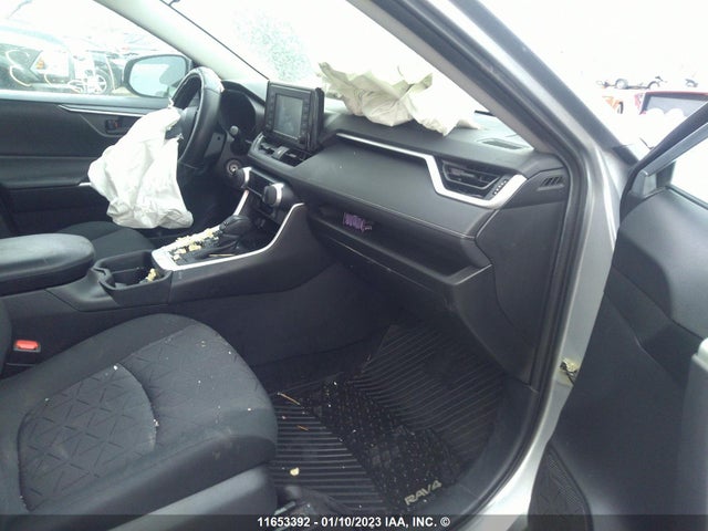 Toyota RAV4 LE 2021 2T3Z1RFV7MC152842 Image 6