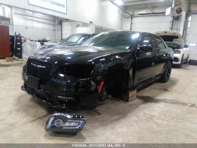 Chrysler 300 S 2019 2C3CCABG9KH758930 Image 2