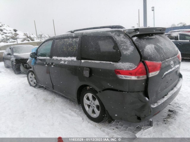 Toyota SIENNA 2014 5TDZK3DC1ES467858 Image 3