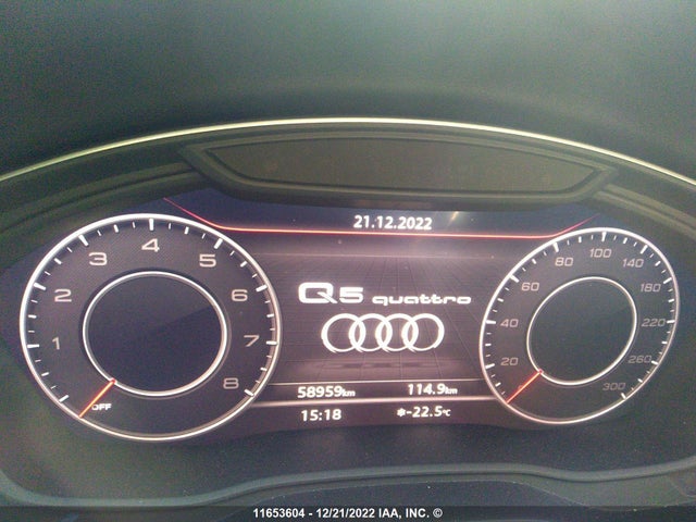 WA1ENAFY2L2053408 Audi Q5 Titanium Premium Plus