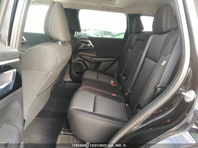 JA4J4UA80NZ608196 Mitsubishi Outlander Se/black Edition