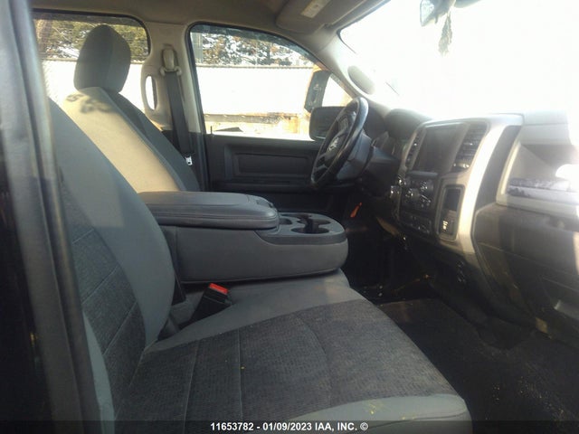 3C6RR7KT6LG183019 RAM 1500 Classic Tradesman/express