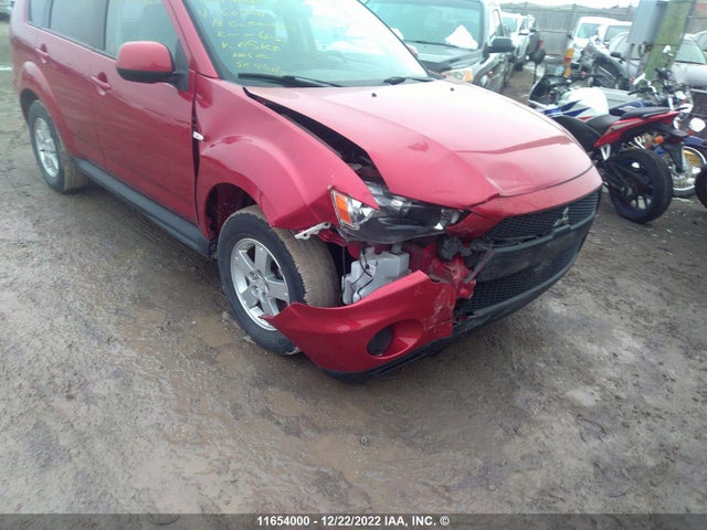 JA4AS2AW0AZ605611 Mitsubishi Outlander Es