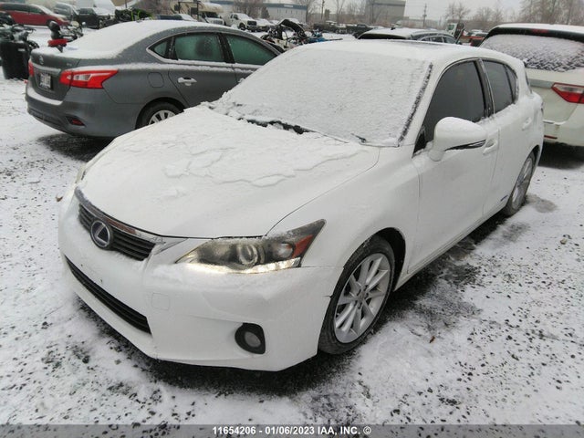 JTHKD5BH8C2093869 Lexus CT 200