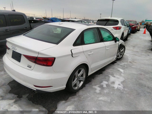 WAUB8GFF0J1064294 Audi A3 PREMIUM