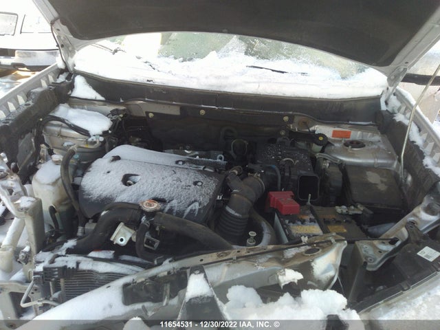 JA4AJ3AU8KU603742 Mitsubishi RVR SE