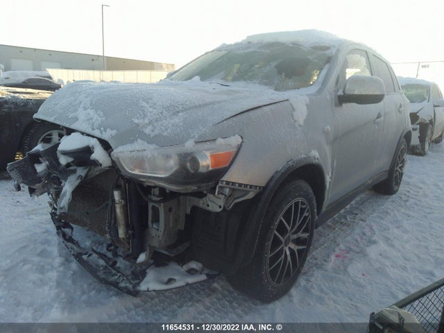 JA4AJ3AU8KU603742 Mitsubishi RVR SE