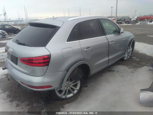 WA1GFEFS2FR008022 Audi Q3 Prestige