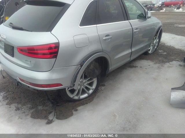 WA1GFEFS2FR008022 Audi Q3 Prestige