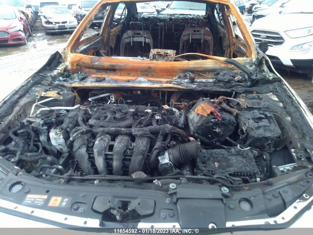 Mazda 3 2020 3MZBPAB77LM126407 Image 8