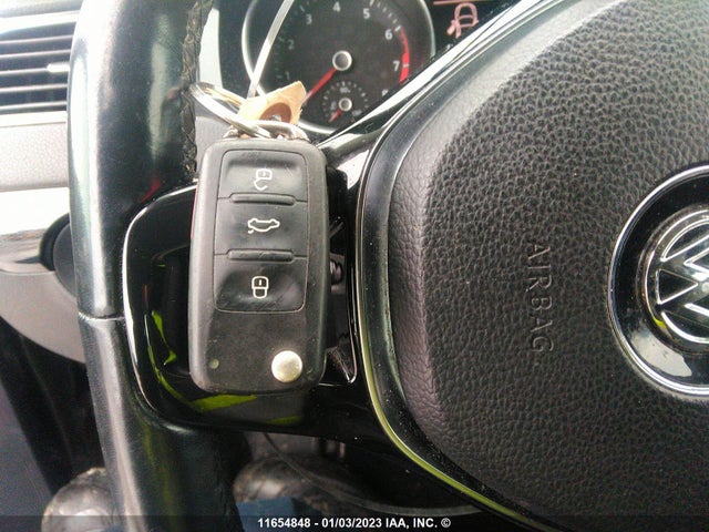 3VWDB7AJ4HM386729 Volkswagen JETTA SE
