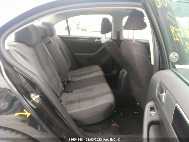 3VWDB7AJ4HM386729 Volkswagen JETTA SE