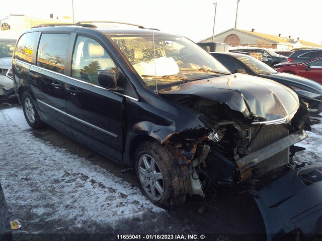 2A4RR5D14AR285915 Chrysler Town & Country Touring