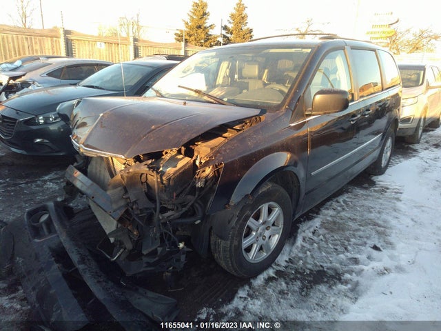 2A4RR5D14AR285915 Chrysler Town & Country Touring