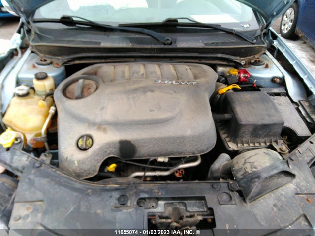 1C3CCBCG2DN555375 Chrysler 200 Limited