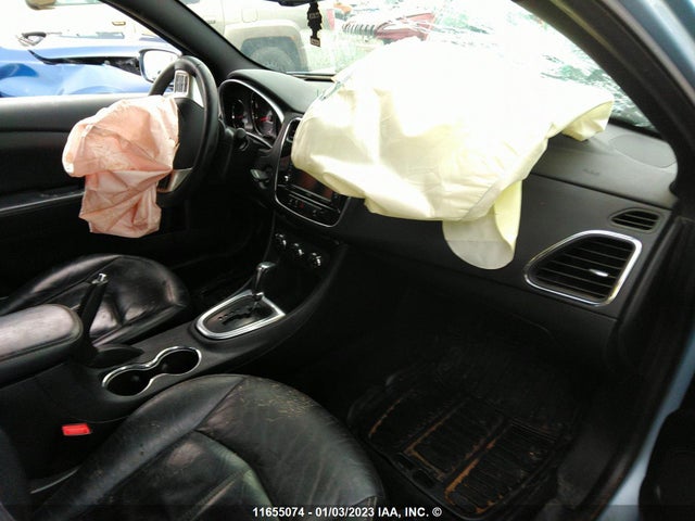 1C3CCBCG2DN555375 Chrysler 200 Limited