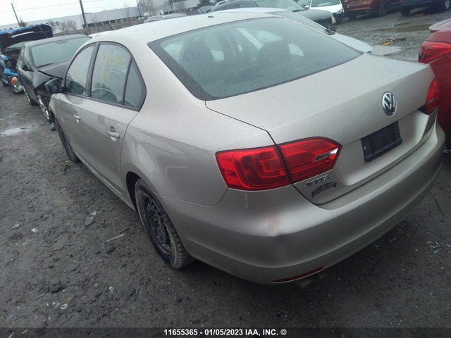 2013 Volkswagen Jetta მანქანა იყიდება აუქციონზე, vin: 3VW2K7AJ5DM305934, აუქციონის ნომერი: 11655365