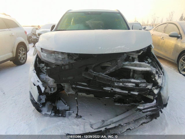 JA4AZ2A37JZ607292 Mitsubishi Outlander Es