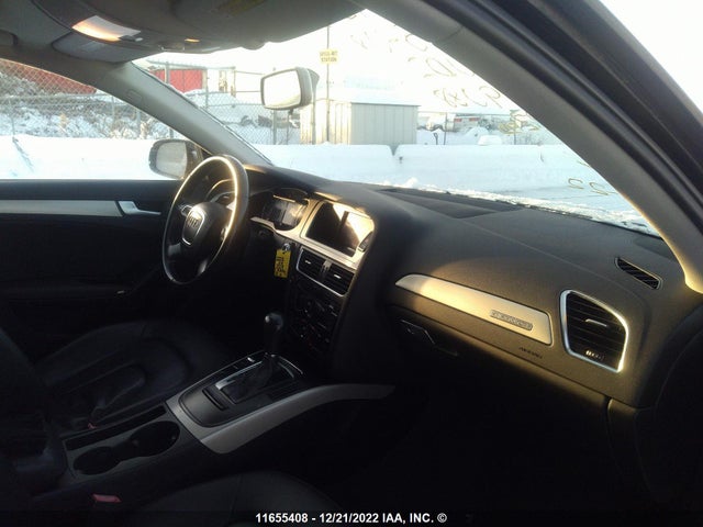 WAUBFCFL0CA119088 Audi A4 PREMIUM
