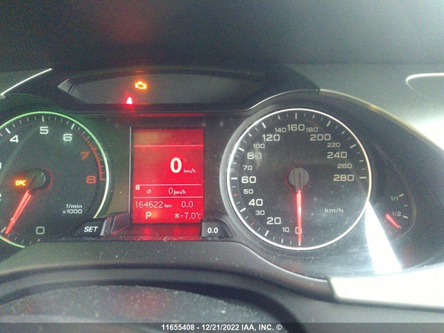 WAUBFCFL0CA119088 Audi A4 PREMIUM