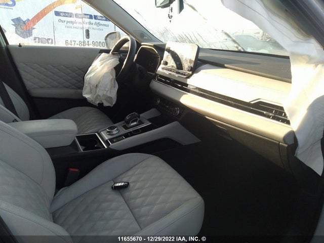 JA4J4VA88NZ606279 Mitsubishi Outlander