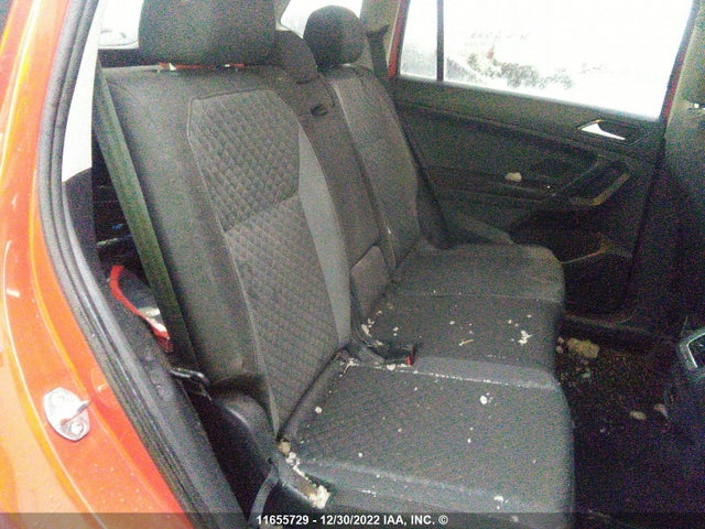 3VV0B7AX5JM119144 Volkswagen TIGUAN S