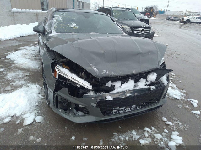 WAUB4CF5XMA040097 Audi S5