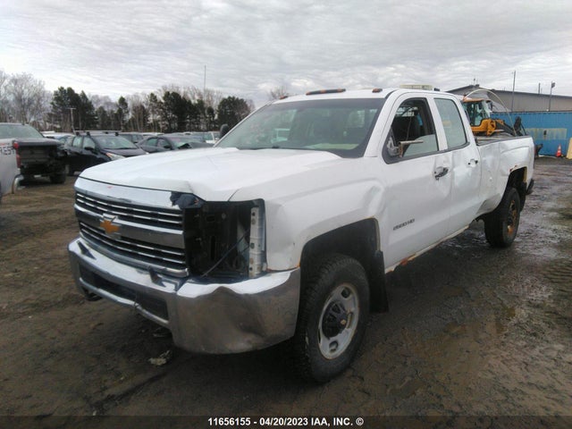 Chevrolet C2500 Silverado 2015 1GC2KUEGXFZ108159 Image 2