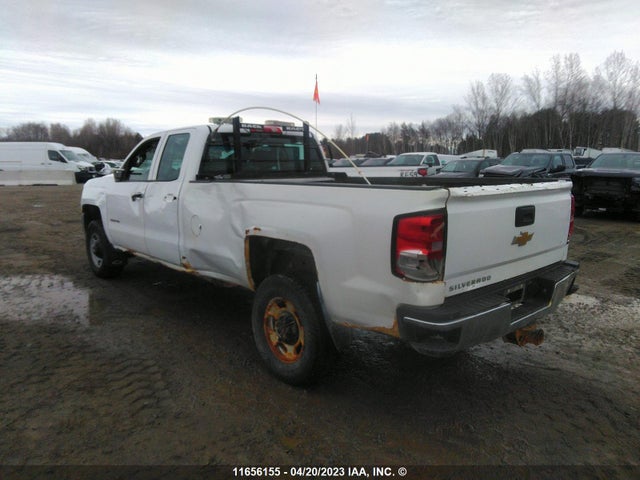 Chevrolet C2500 Silverado 2015 1GC2KUEGXFZ108159 Image 3