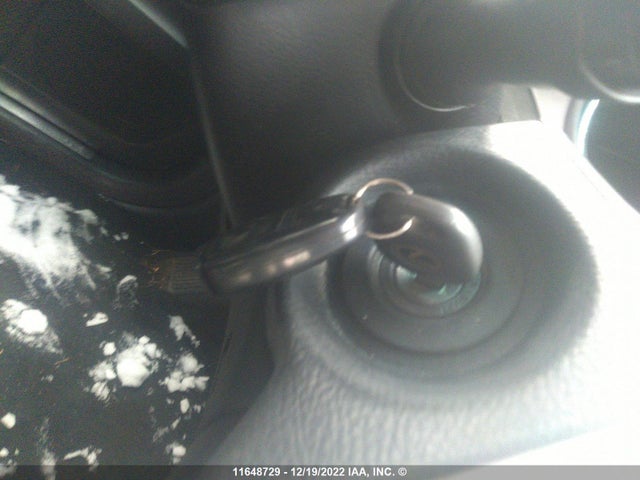 JTJHA31UX60099273 Lexus RX 330