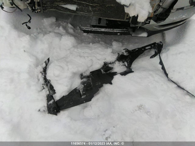JA4AJ4AW9LU605055 Mitsubishi RVR
