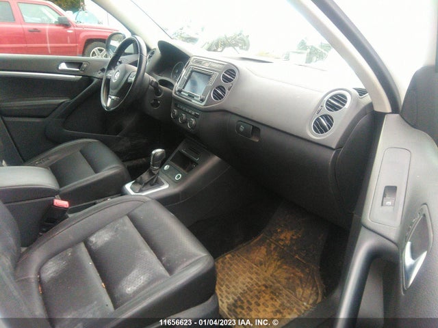 WVGJV7AX3GW066023 Volkswagen Tiguan Comfort/high/r-line/sp Ed