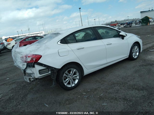 Chevrolet CRUZE LT 2019 1G1BE5SM8K7104696 Image 4